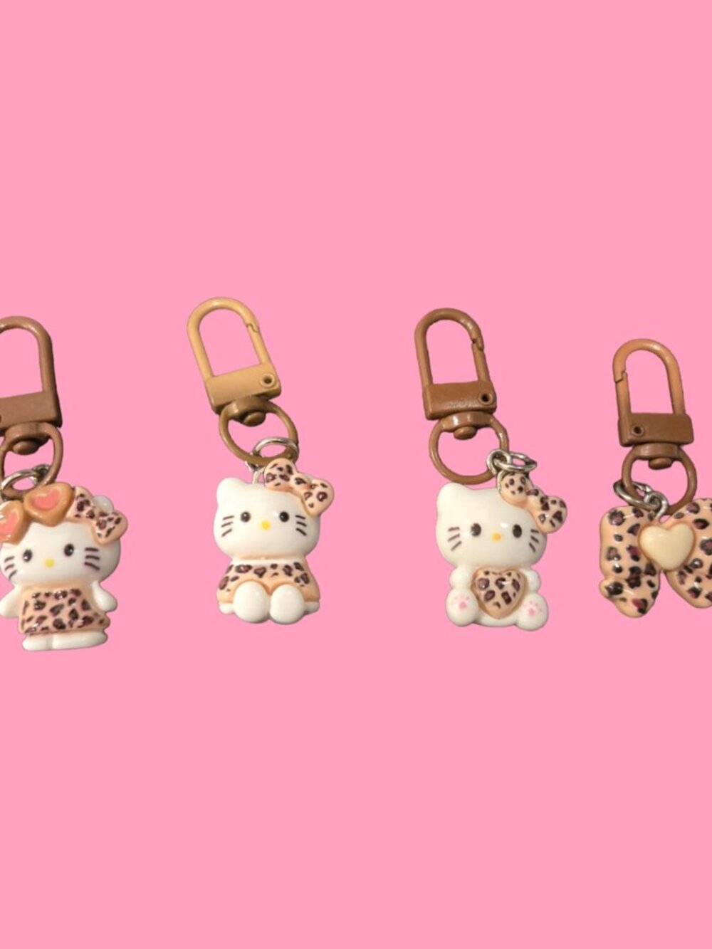 4 Hello Kitty Keyrings~ New!!